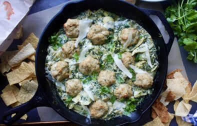 The creamy, cheesy spinach and artichoke dip we all know and love lightened up and served over a bed of yellow rice with ALL the crispy chips: these Healthier Spinach and Artichoke Chicken Meatballs are truly the coziest, easy dinner.