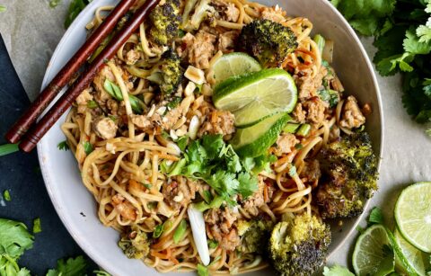 A thick and spicy chili garlic sauce tossed up with your favorite Asian noodles, all the fresh bites, and the most juicy pork larb: these Spicy Asian Pork Dan Dan Noodles are truly a bite of heaven.
