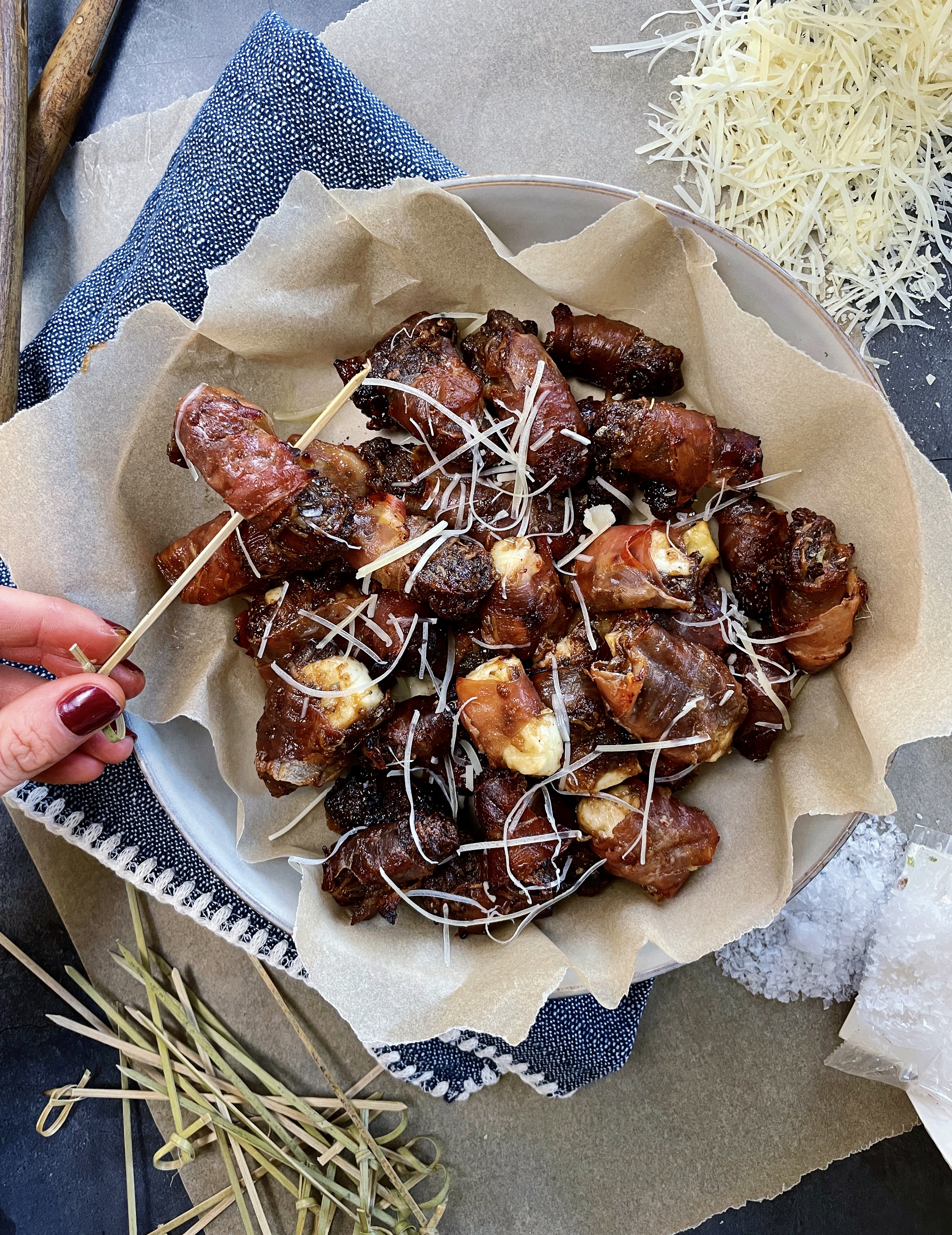 The crispy, salty, tangy, and oh-so sweet bite that comes together in a pinch: you need this Balsamic Parmesan Prosciutto Wrapped Dates and Halloumi recipe at every holiday party this season!