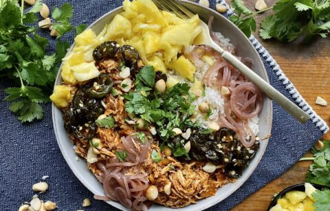 Juicy pineapple, beer, and bbq pulled chicken mixed up with Monterey Jack cheese, some easy hot honey jalapeños, and all the good sweet and tangy toppings: these Hot Honey Jalapeños Hawaiian BBQ Chicken Bowls are a burst of fresh flavor!