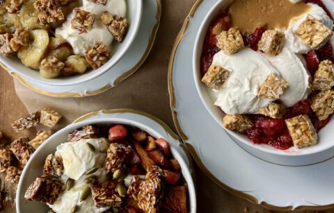 With the best of sweet and tangy flavors, all the crunchy toppings, and my favorite Over Easy Bars to top everything off: these Granola Labneh Breakfast Bowls 3 Ways are my new favorite breakfast to meal prep!